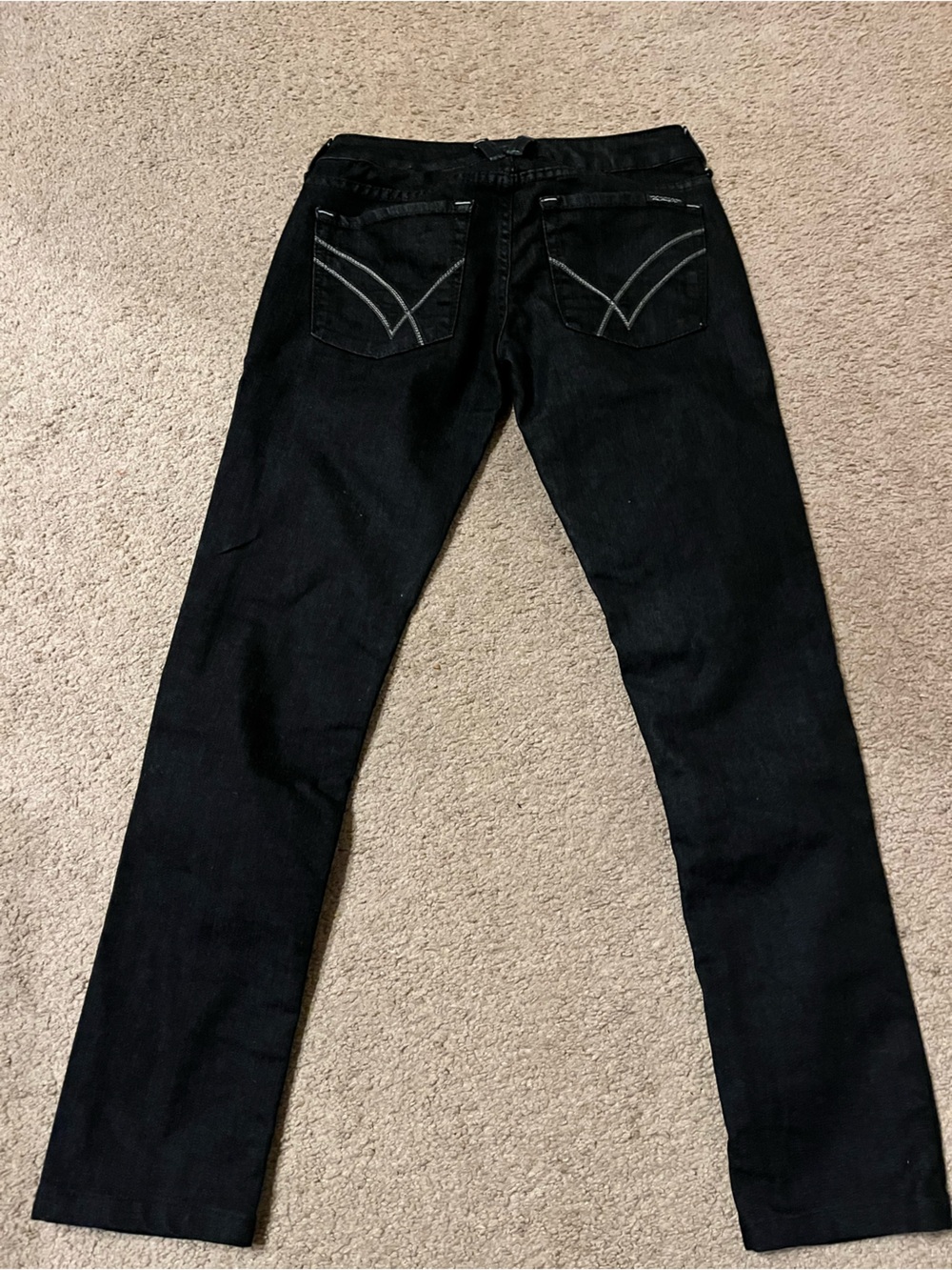 William Rast Women's Black Skinny Jeans with Contrast Pocket Stitching